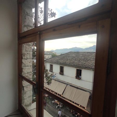 Xheison Apartment Gjirokastra Kültér fotó