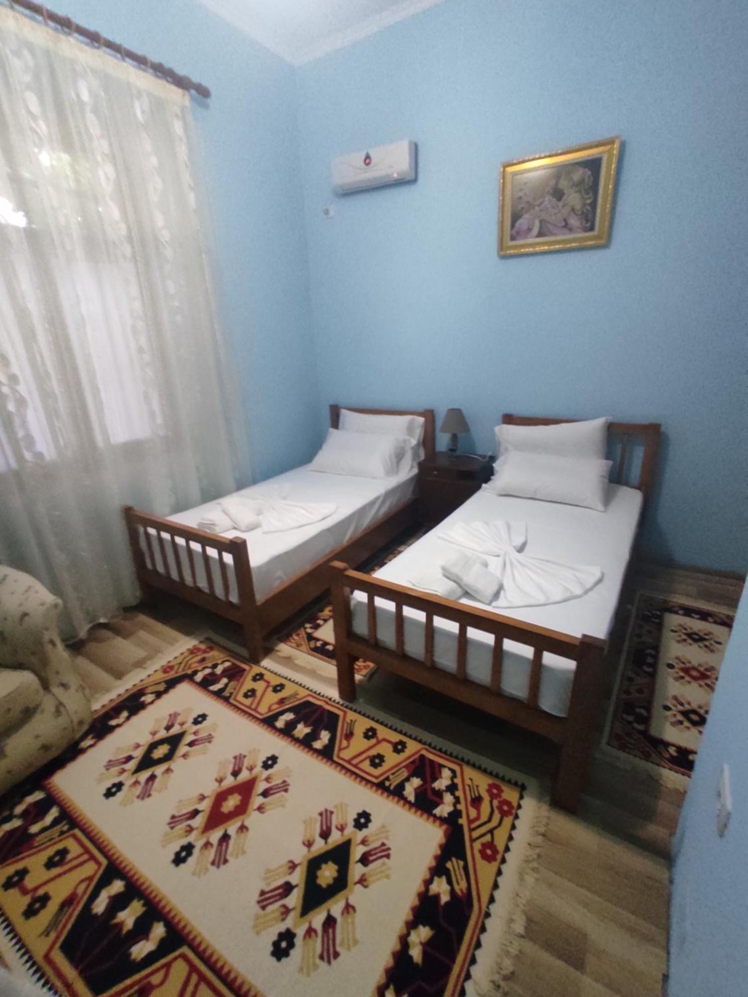 Xheison Apartment Gjirokastra Kültér fotó