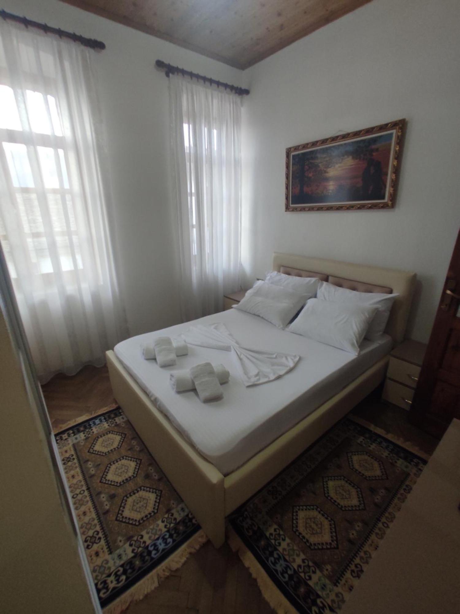 Xheison Apartment Gjirokastra Kültér fotó