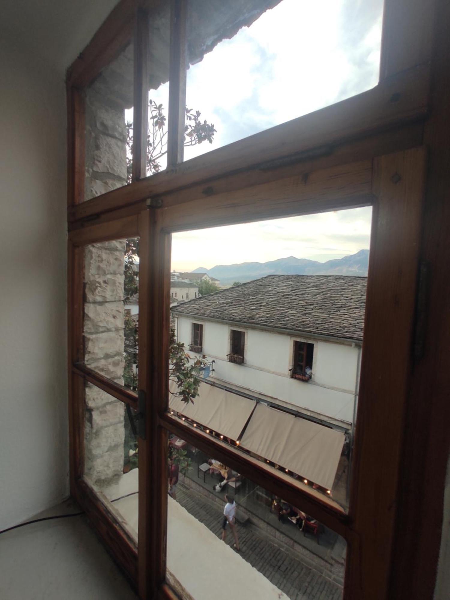 Xheison Apartment Gjirokastra Kültér fotó